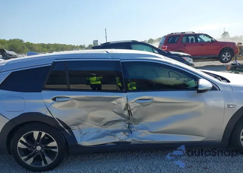 2018 Buick Regal Tourx Essence from USA, damaged, VIN W04GV8SX3J1135018